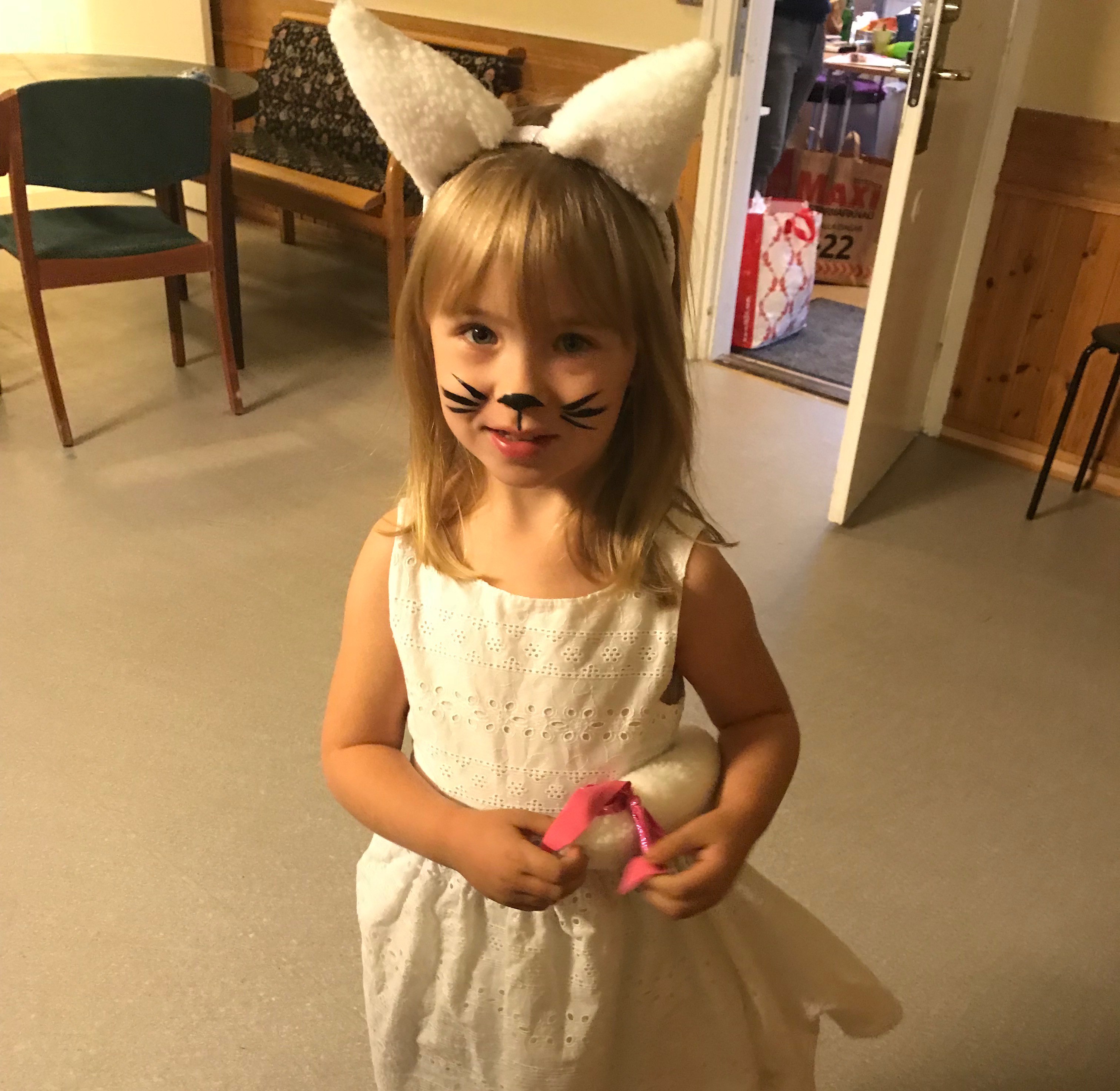 Majas minsta fan, producentens dotter